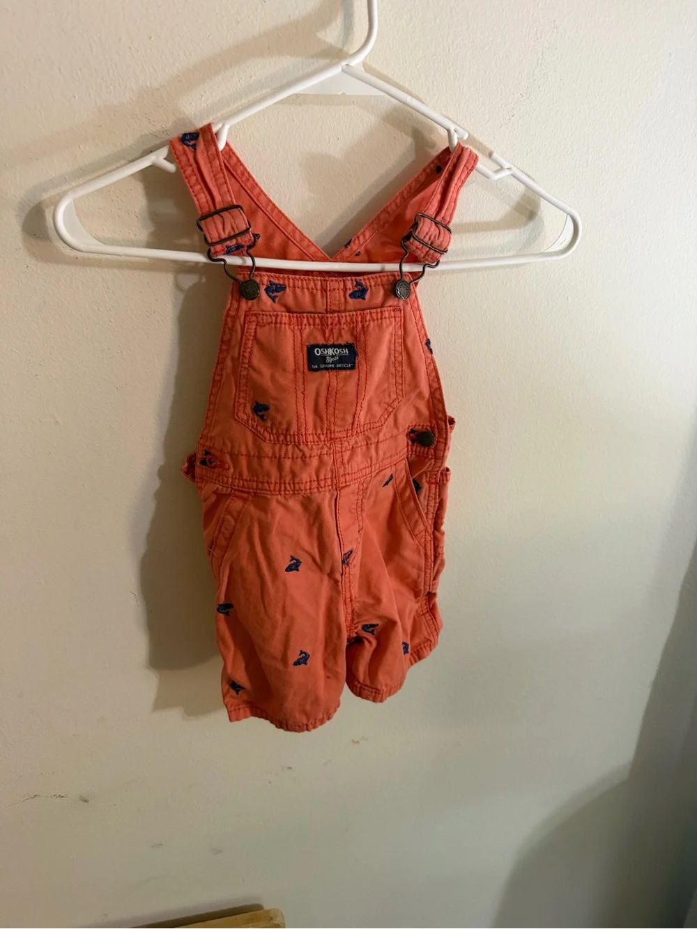 OshKosh B'gosh Size 24 Months Coral Embroidered Shortalls with Navy Details